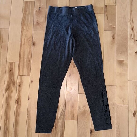 Adidas Logo Leggings! - Picture 9 of 9